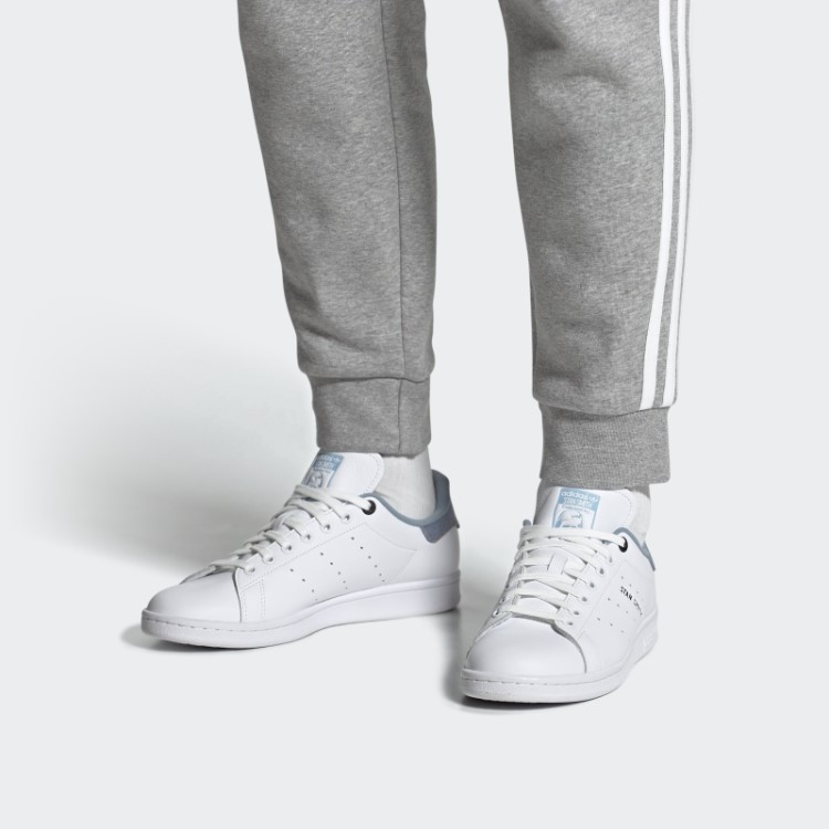 Sapato Adidas Stan Smith Pantone