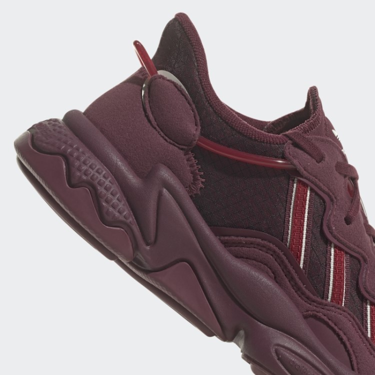 Sapatos Adidas Ozweego Carmesim