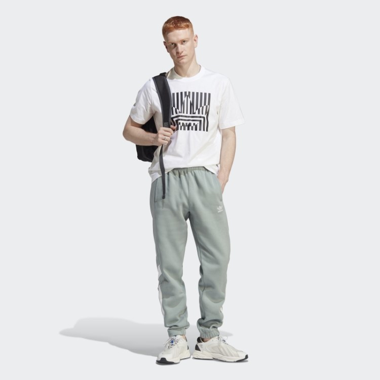 Camiseta Branca Adidas Rekive Fashion