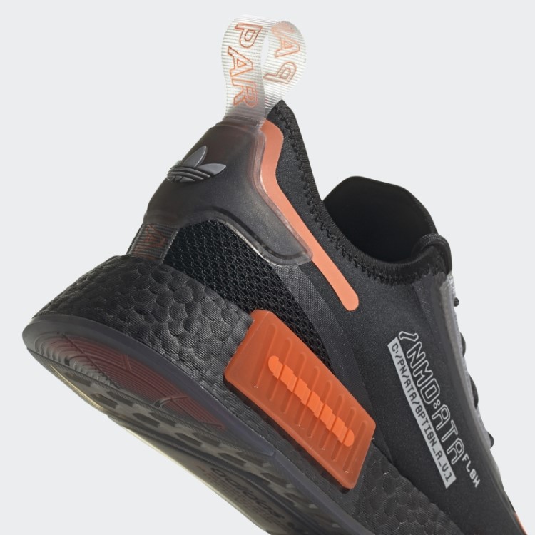 Tênis Nmd-r1 Spectoo Preto Adidas