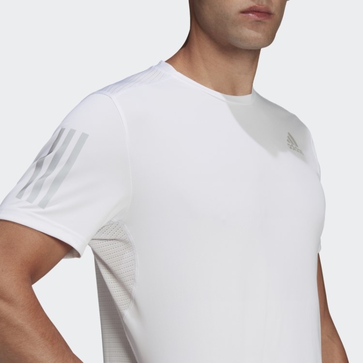 Possui A Camiseta Run Adidas Branca