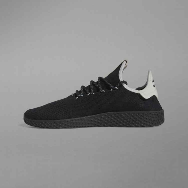Tênis Preto Adidas Hu