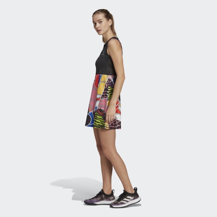 Vestido Preto Rico Mnisi Tênis Primeknit Adidas