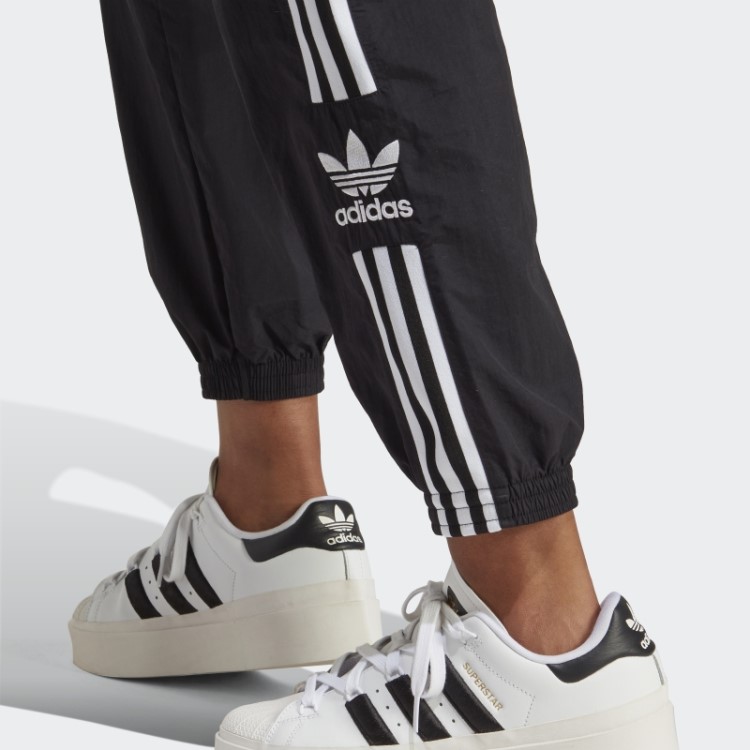 Calça Esportiva Preta Adicolor Classics Lock-up Adidas