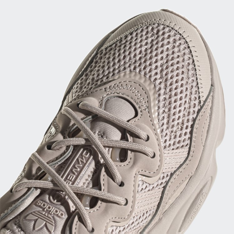 Sapato Taupe Adidas Ozweego