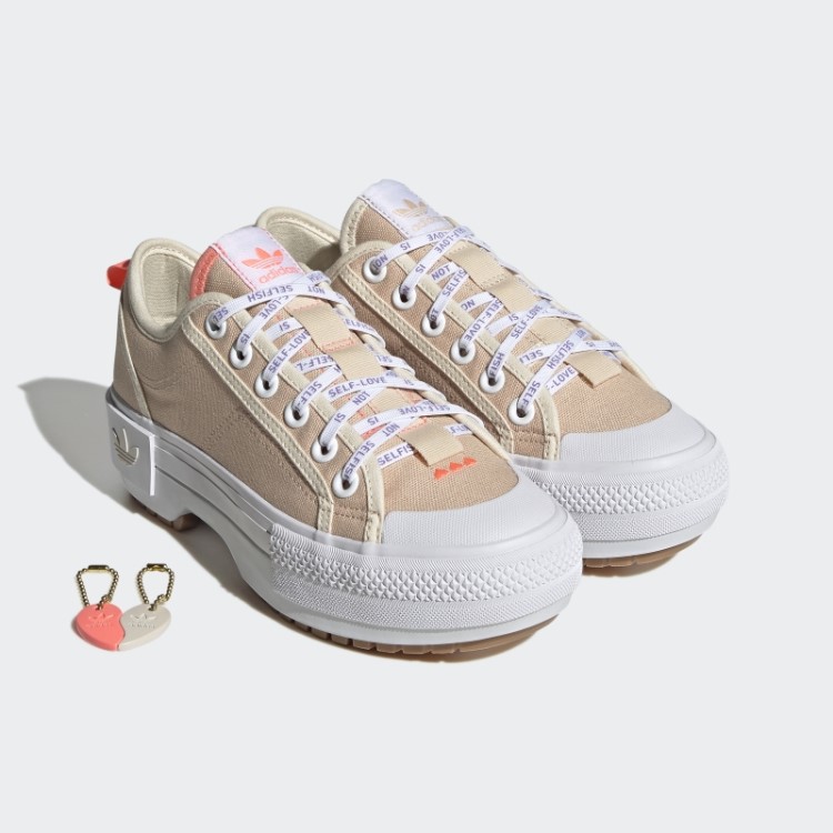 Nizza Trek Tênis Baixo Blush Adidas