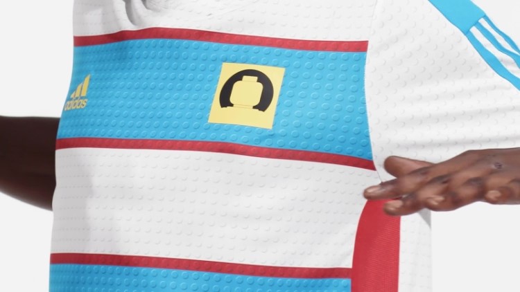 Camisa Azul Fashion Adidas Tiro X Lego