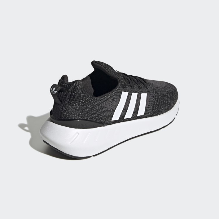 Tênis Adidas Swift Grey Run 22 Moda