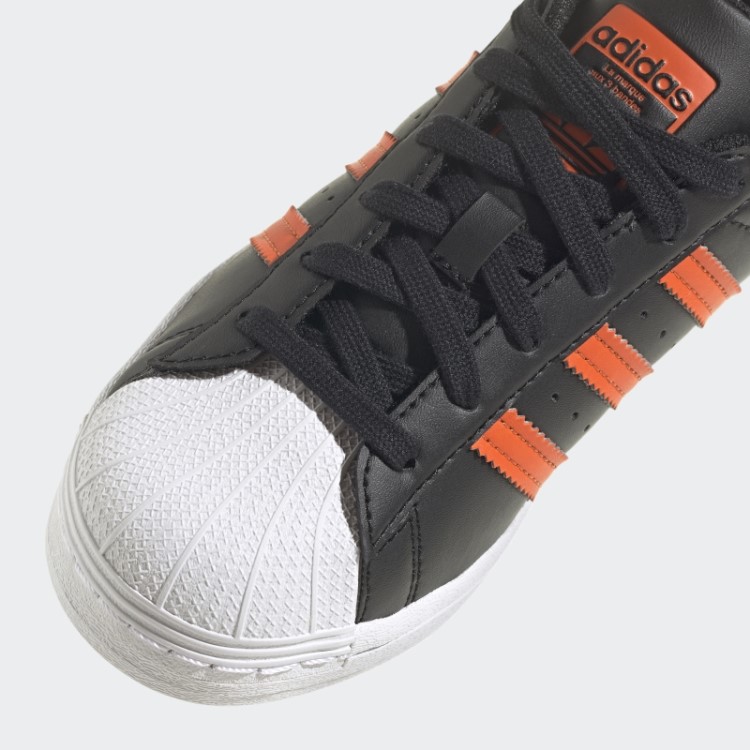 Tênis Adidas Laranja Superstar